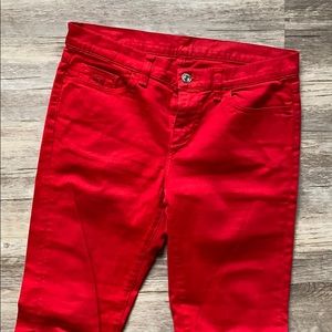 red skinny jeans
